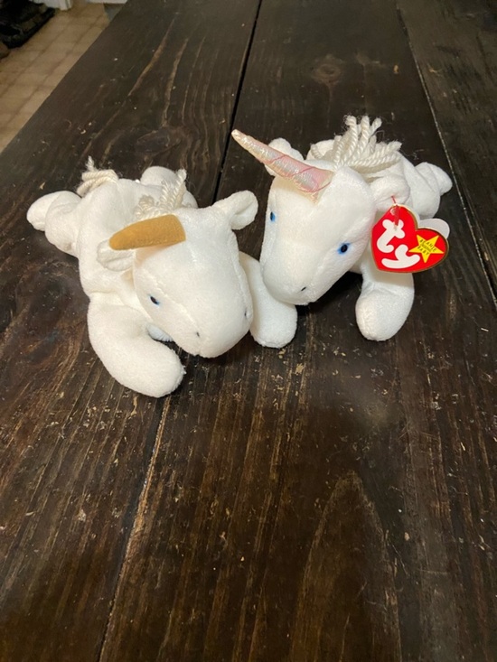 Ty Other - Ty White Mystic Beanie Baby Plush Pair with Iridescent Horn and Gold Accent